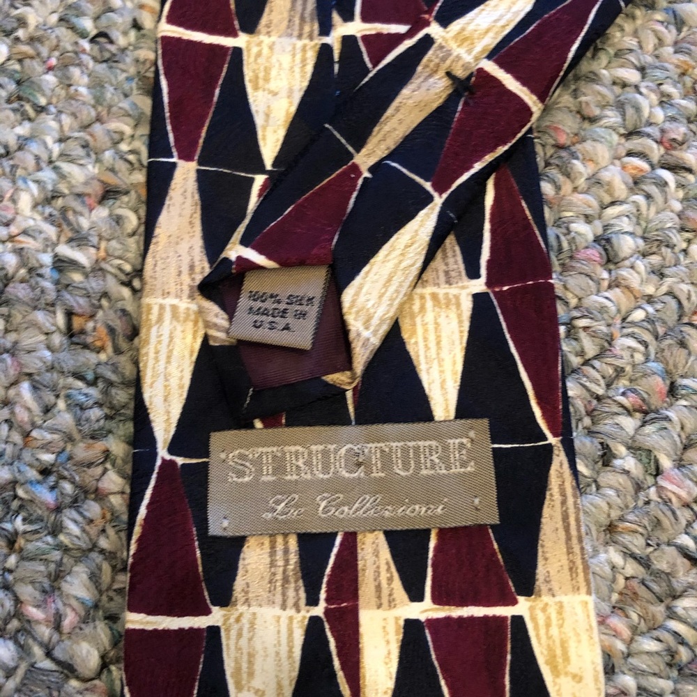 Structure Silk Patterned Tie - Picture 2 of 3